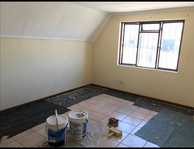 305M² FACTORY FOR SALE IN PAROW CENTRAL